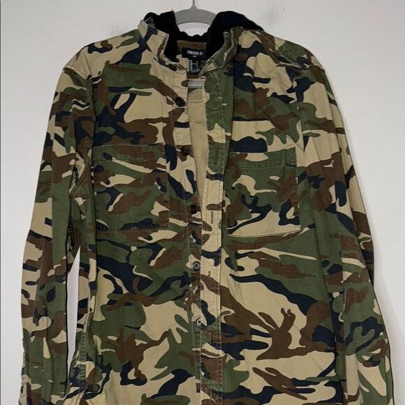 Forever 21 Brown and Green Camouflage Button Up Hooded Jacket - Picture 7 of 14